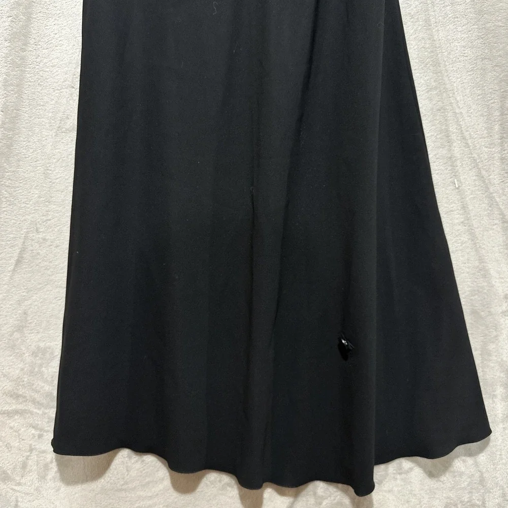 Chanel Women's 24 Black A-Line Textured Skirt Side Zip Made‎ In France Button